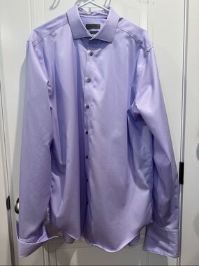 Calvin Klein Lavender Dress Shirt - Classic Button Front